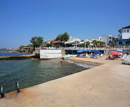 Bodrum Sky トゥルグトレイス